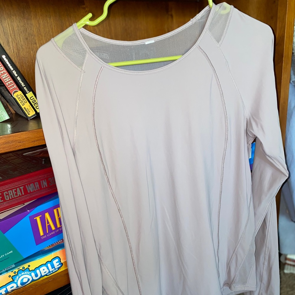 Lululemon Stay Dry Nude/light rose athletic top